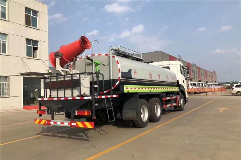 東風(fēng)天龍后八輪20噸噴霧車，國(guó)六綠化噴灑車